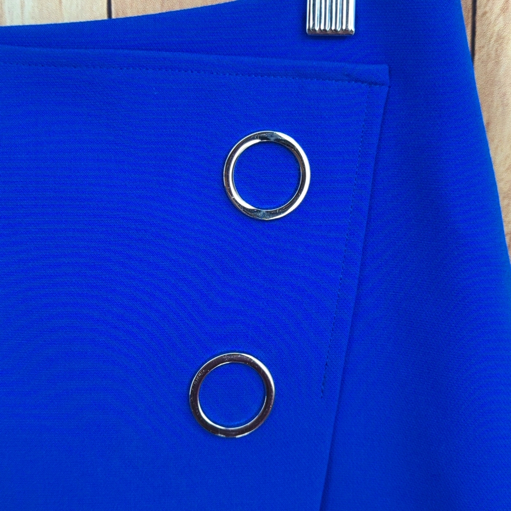 H&M Cobalt Blue Short Skirt Faux Wrap Metal Ring Decorations Sz 8 - Picture 4 of 9